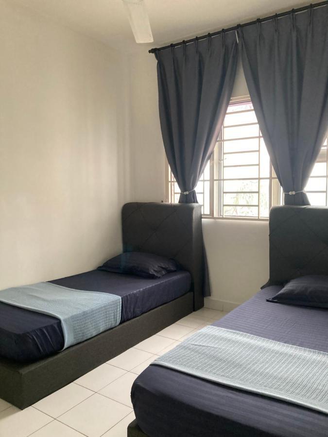 Absyar Homestay Selasih بوتراجايا المظهر الخارجي الصورة